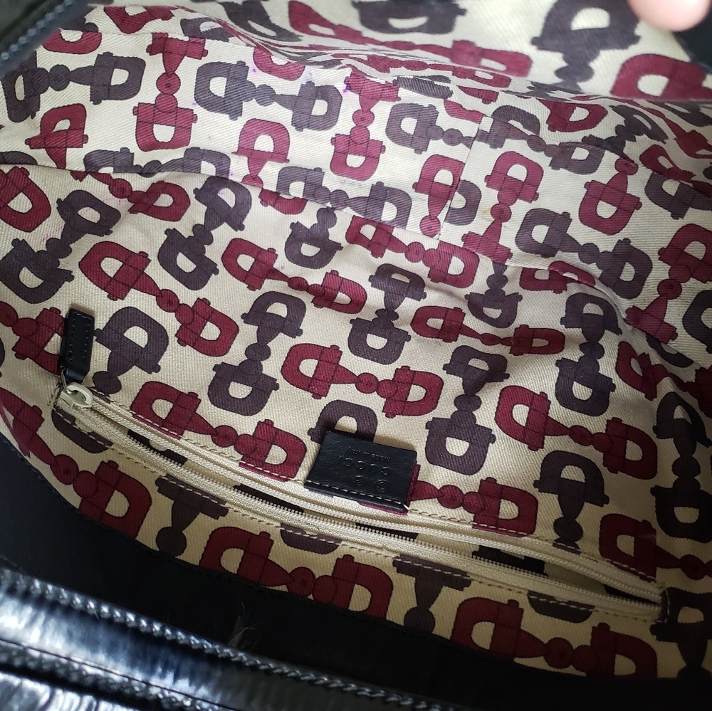 B2G1 Gucci Patent Leather Half Moon Shoulder Bag - Picture 7 of 8
